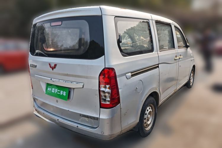 Used Wuling Rongguang 2014 1.5L S Base Version