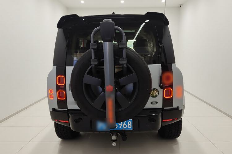 Used Land Rover Defender 2021 110 P400 X-DYNAMIC HSE Rear