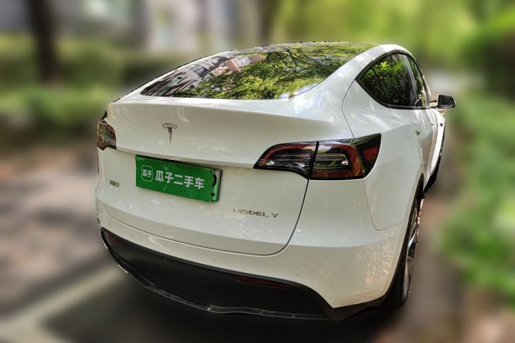 Used Tesla Model Y 2021 Long-Range All-Wheel-Drive Version Rear Right 45 Deg