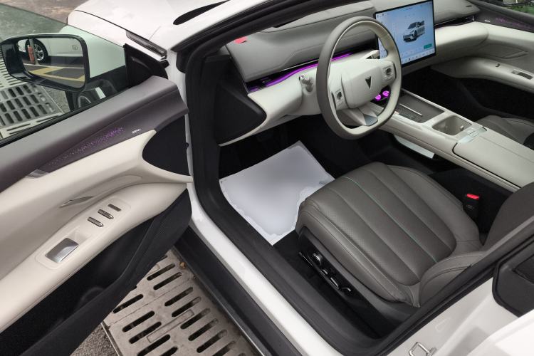 Used Deepal L07 2024 530 Max Qiankun Intelligent Driving ADS SE Pure Electric Version
