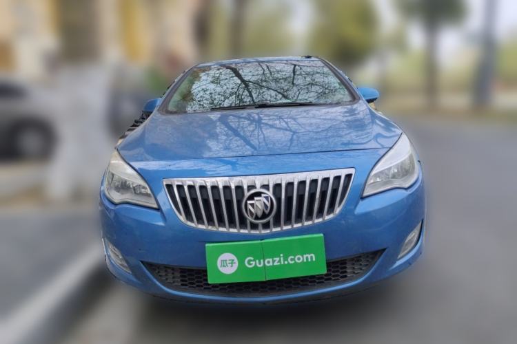 Used Buick GT 2013 XT 1.6L Manual Entry-Level Model