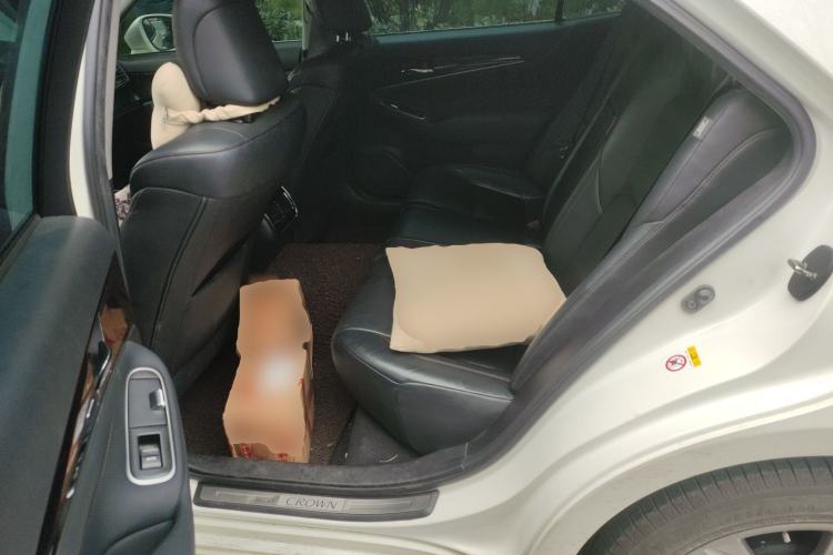 Used Toyota Crown 2015 2.0T Fashion Edition