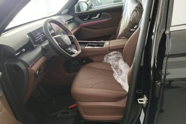 Used Chery Tiggo 9 2026 Model 9X 2.0T Automatic Two-Wheel Drive Luxury Edition
