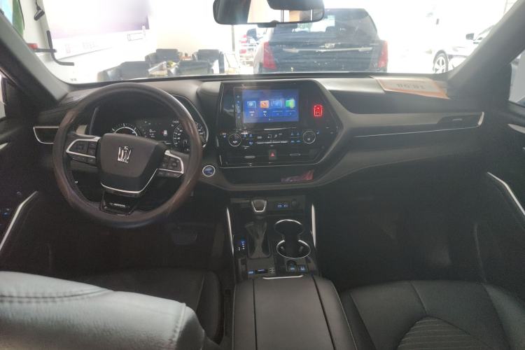 Used Toyota Crown Kluger 2022 2.5L HEV Four-Wheel Drive Luxury Edition Center Console