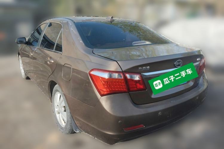 Used BYD G6 2011 2.0L Manual Luxury Version Rear Left 45 Deg