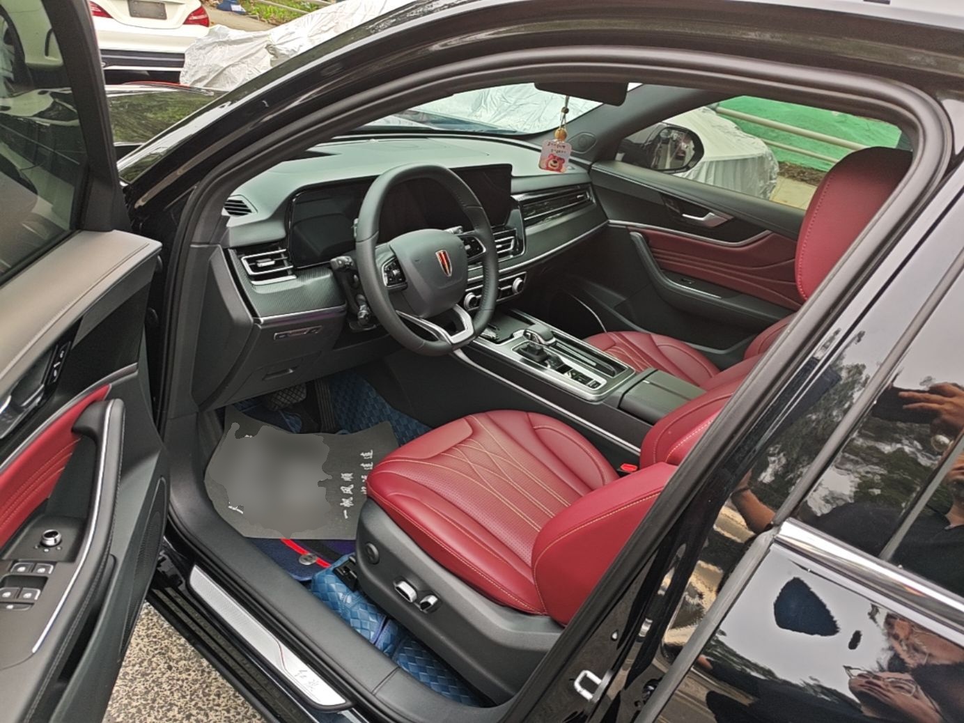 Hongqi HS5 2026 Model 2.0T Two-Wheel Drive Xuan Ying Edition — снимка 18