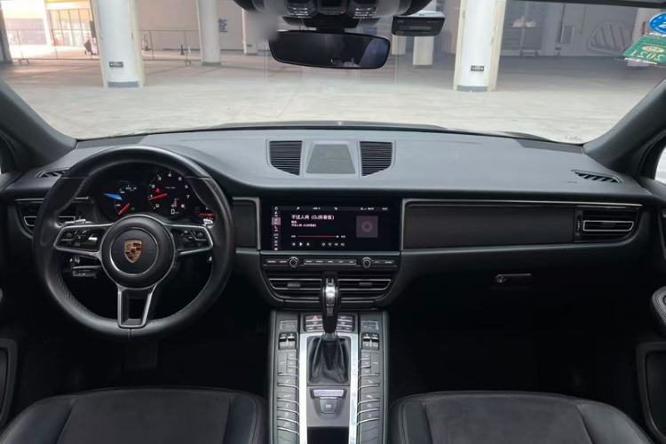 Used Porsche Macan 2018 Macan 2.0T