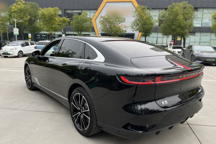 Used VOYAH PASSION 2024 PHEV Four-Wheel Drive Ultra-Long Range Flagship Model