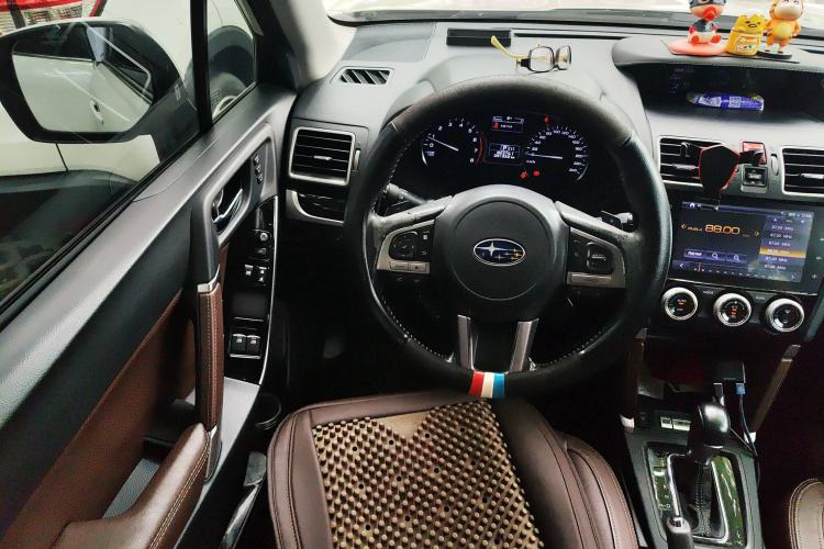 Used Subaru Forester 2016 2.5i Prestige Navigation Edition Steering Wheel