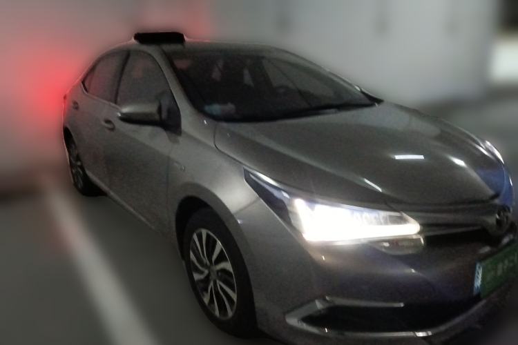 Used Toyota Corolla 2016 Dual-Engine 1.8L E-CVT Elite Edition