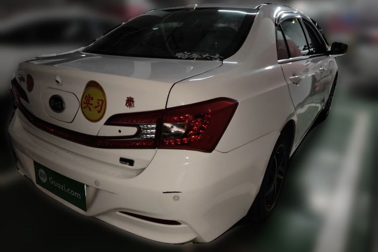 Used BYD Qin New Energy 2014 1.5T Flagship Model
