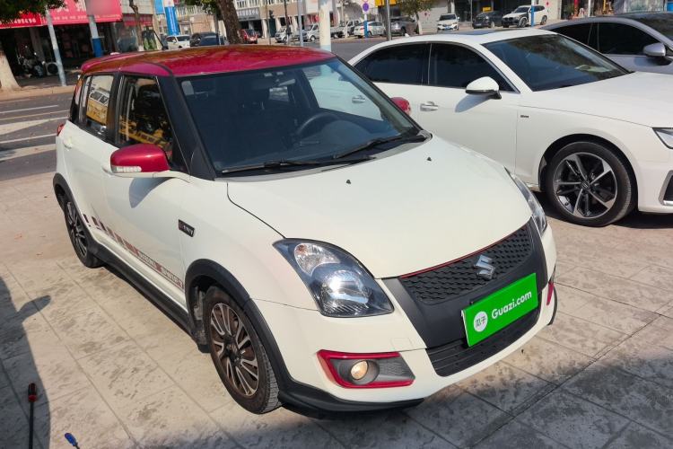 Used Suzuki Swift 2016 1.5L Automatic Fashionable Coolplay Edition
