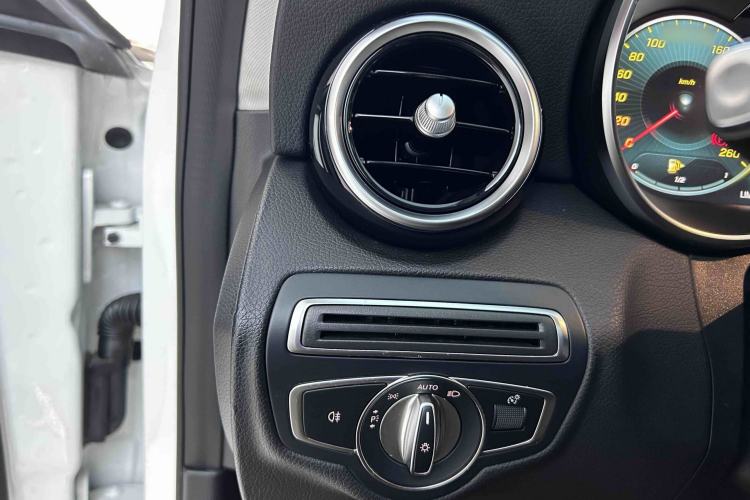 Used Mercedes-Benz C-Class 2021 C 260 L Sport Edition Star Collection Interior 6