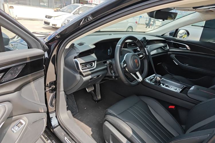 Used Hongqi H6 2024 2.0T ZhiMei Edition
