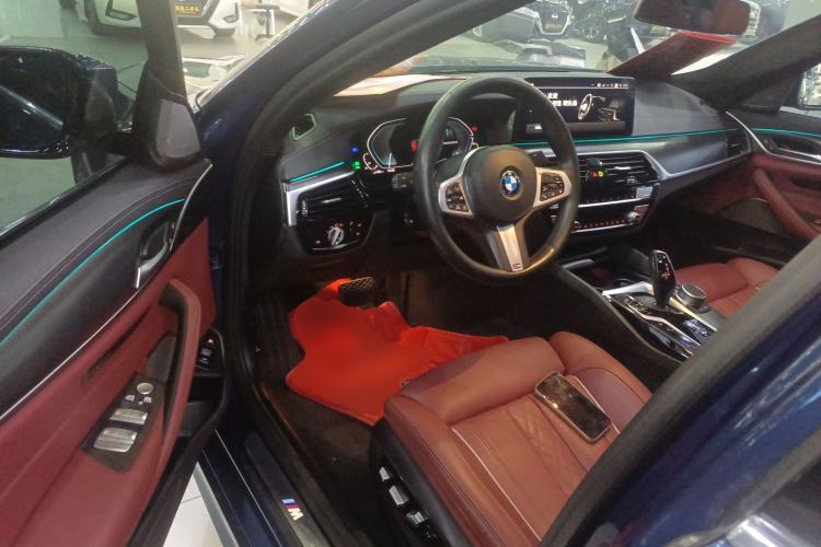 Used BMW 5 Series New Energy 2021 535Le Pioneer Edition M Sport Package
