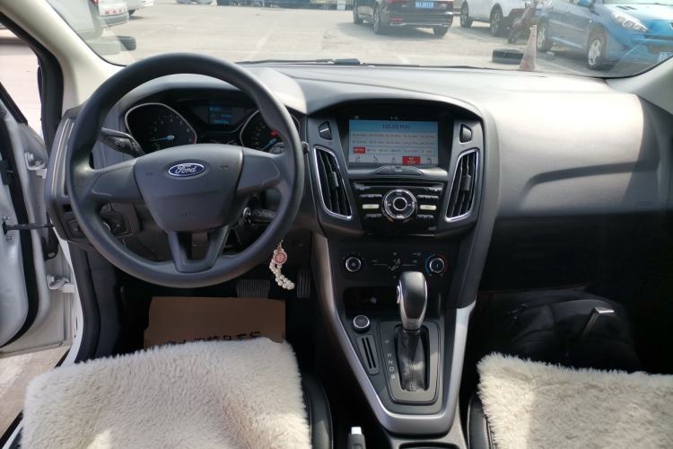 Used Ford Focus 2017 Hatchback 1.6L Automatic Comfort Plus SmartDrive Edition
