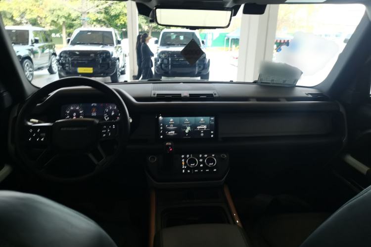 Used Land Rover Defender 2020 110 P400 Dark Special Edition