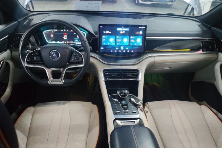 Used BYD Song PLUS New Energy 2021 DM-i 51KM Prestige Model Center Console