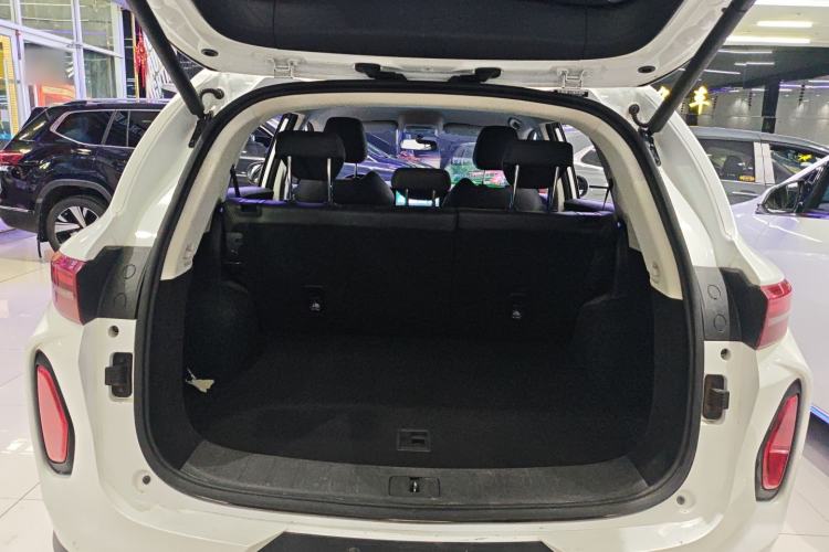 Used Skyworth EV6 2023 410 Elite Edition Trunk