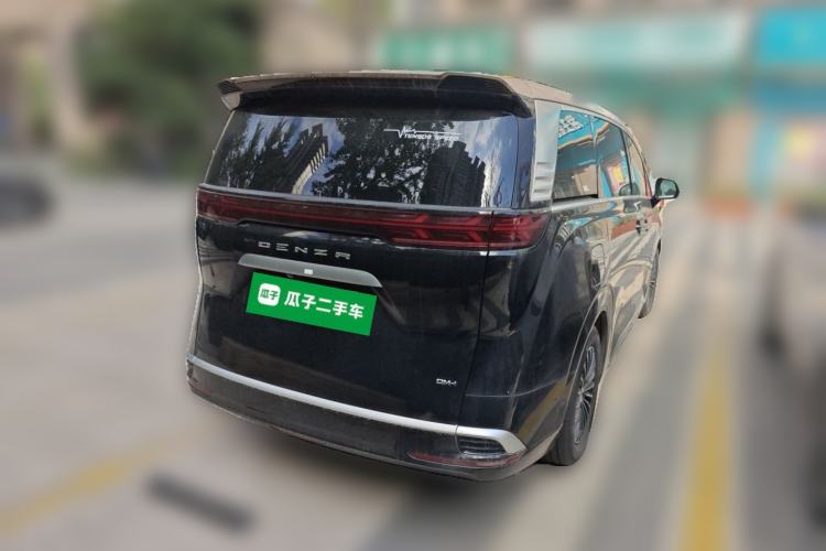 Used Denza D9 2023 DM-i 945 Business Edition
