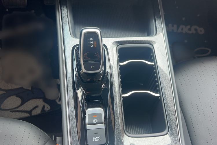 Used Dongfeng Aeolus Yixuan MAX 2023 1.5T Ultra-Stylish Trendsetting Dad Edition