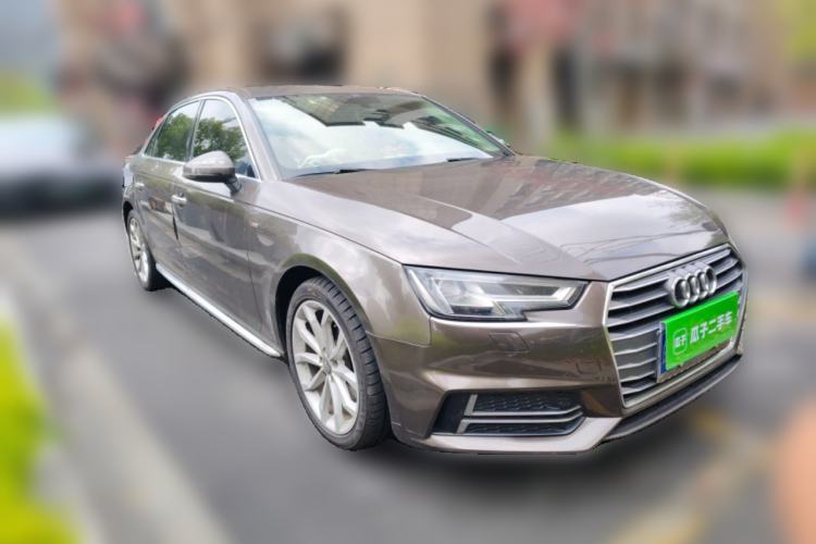 Used Audi A4L 2018 30th Anniversary Edition 40 TFSI Fashion Model
