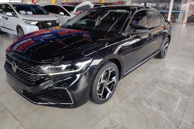 Used Volkswagen Passat 2023 Revised 330TSI Starry Elite Edition