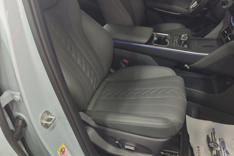 Used BYD Song L DM-i 2025 Intelligent Driving Version 160 km Beyond-Range Type Right Front Seat