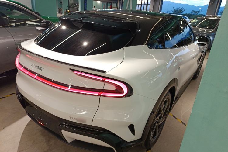 Used Xiaomi Auto YU7 2025 Ultra-Long Range High-Performance All-Wheel-Drive Max Edition
