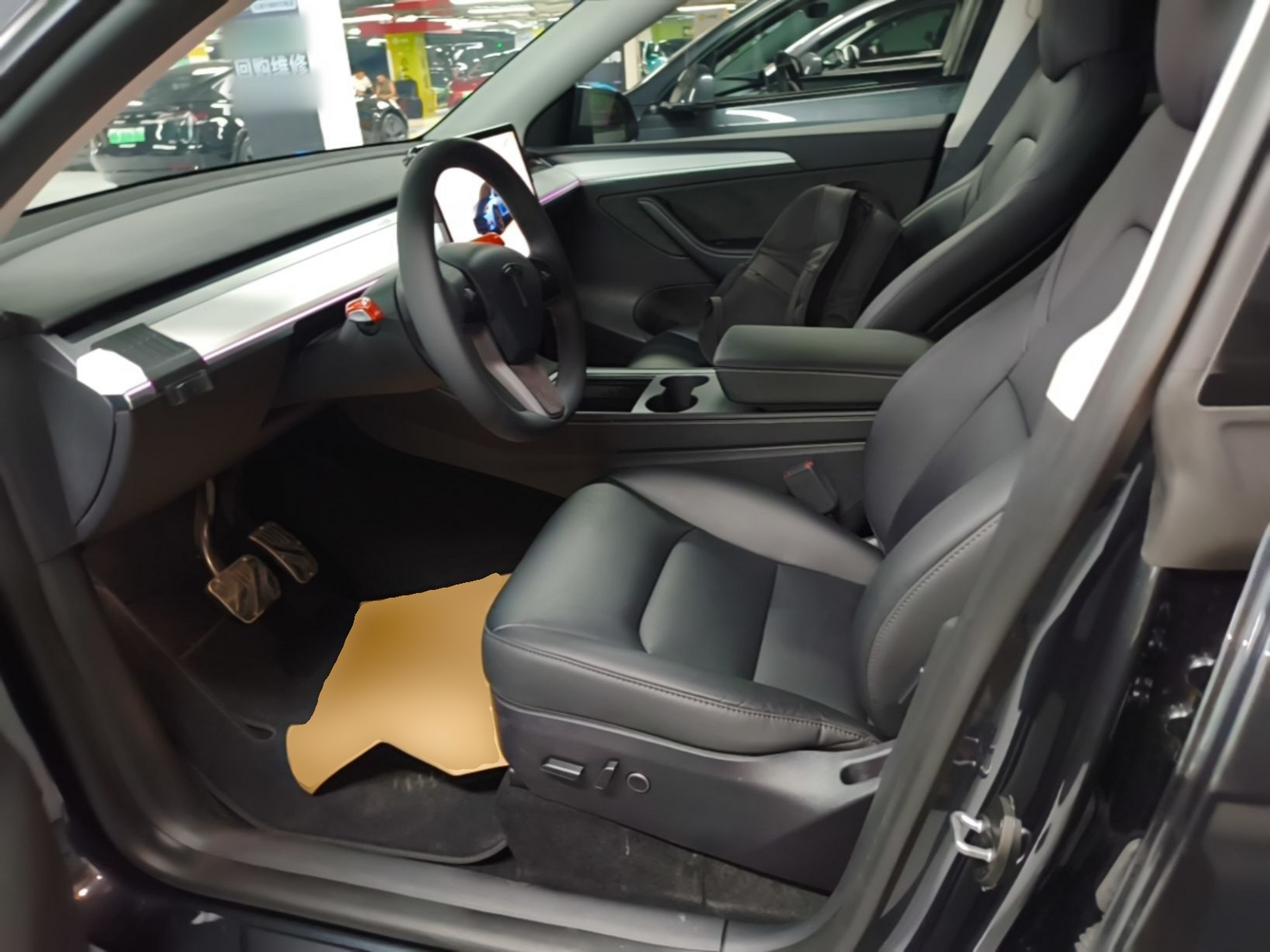 Interior delantero