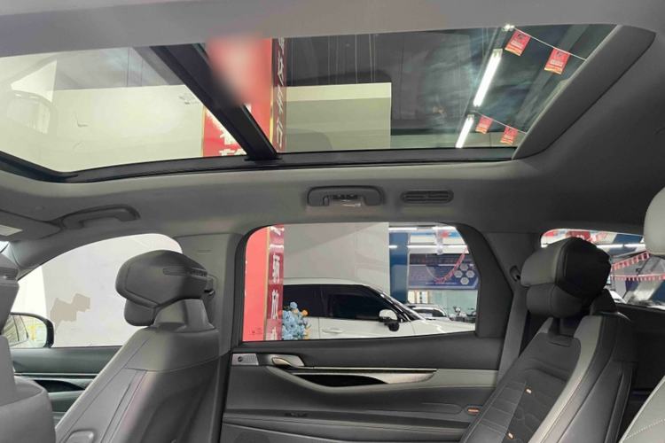 Used Ford Edge 2023 Ford Explorer L 2.0T EcoBoost Four-Wheel Drive 7-Seater Supreme Model Interior 2