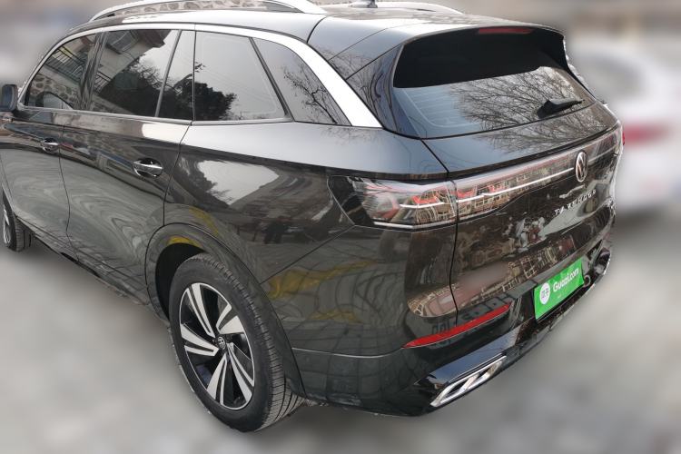 Used Volkswagen Tavendor 2024 380TSI All-Wheel-Drive R-Line Cruise Premium Edition