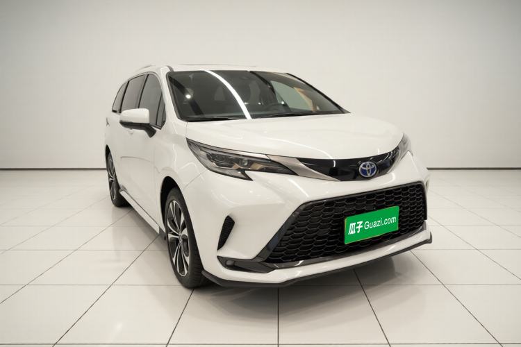 Used Toyota Granvia 2023 2.5L Hybrid Flagship VIP Edition Exterior 1