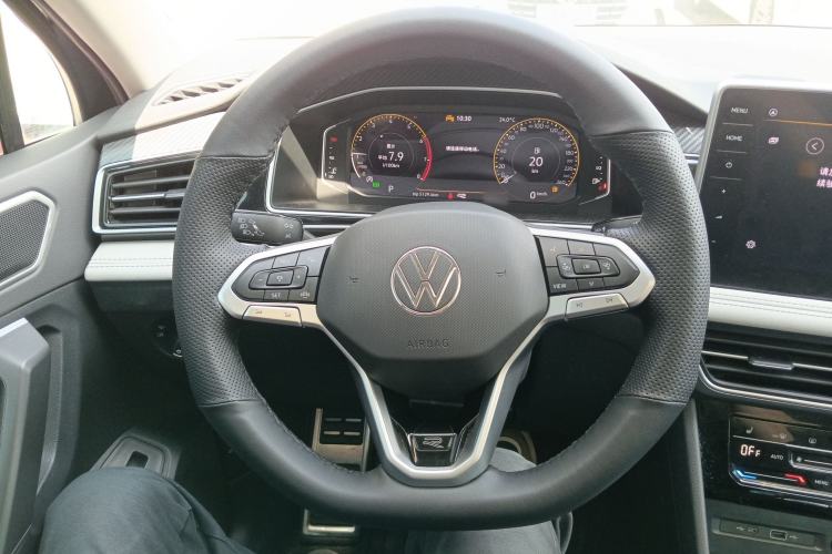 Used Volkswagen Tiguan L 2024 330TSI Automatic Two-Wheel Drive R-Line Enhanced Edition Steering Wheel