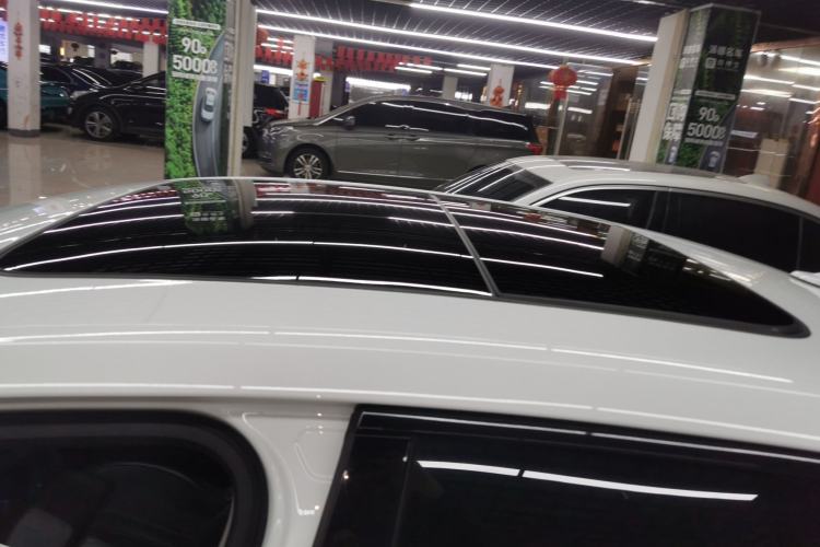 Used Audi A4L 2022 40 TFSI Luxury Dynamic Model Roof