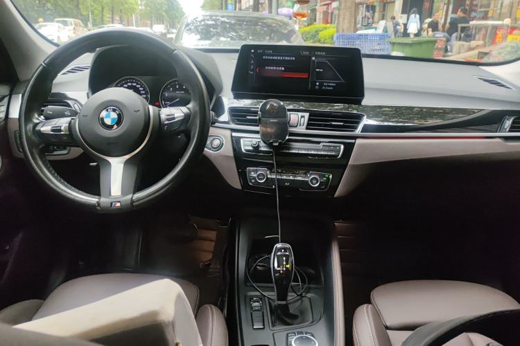 Used BMW X1 2021 Restyled sDrive25Li Leading Edition Center Console