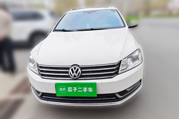 Used Volkswagen Magotan 2012 Travel Edition 2.0 TSI Luxury Version