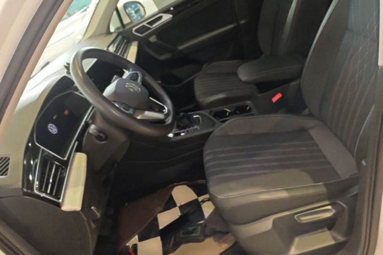 Used Volkswagen Tiguan L 2022 330TSI Automatic Two-Wheel Drive Comfort Edition Left Front Seat