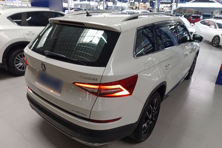 Used Skoda Kodiaq 2017 TSI330 7-Seater Two-Wheel-Drive Luxury Tech Edition
