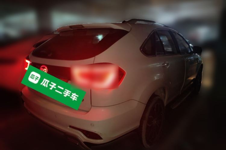 Used BYD S7 2015 2.0T Upgraded Automatic Flagship Version Rear Right 45 Deg