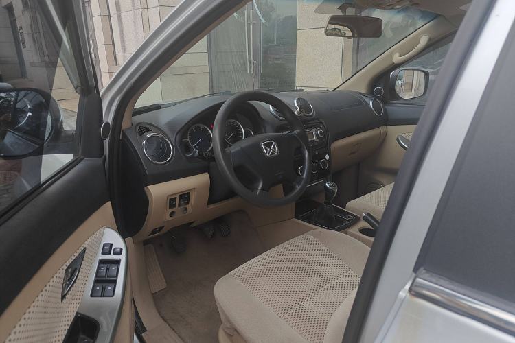 Used JMC Yusheng S350 2013 2.4T Two-Wheel-Drive Special Edition
