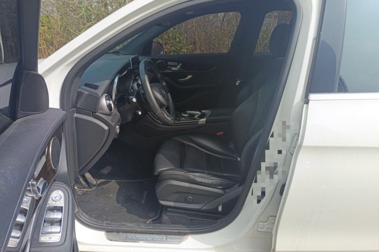 Used Mercedes-Benz GLC 2017 GLC 260 4MATIC Dynamic Edition Left Front Seat