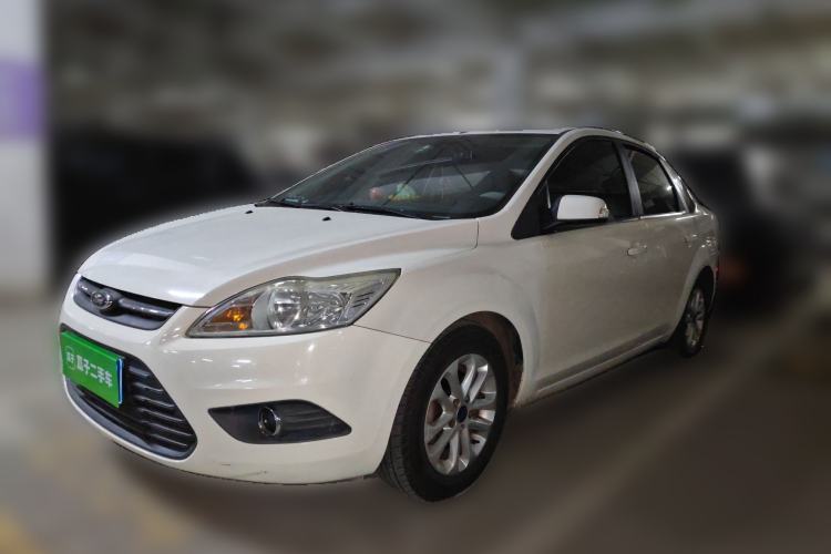 Used Ford Focus 2013 Sedan Classic 1.8L Manual Base Model