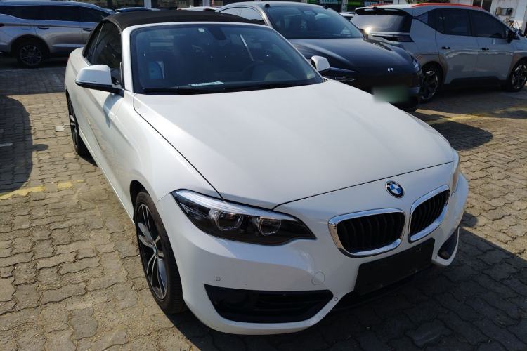 Used BMW 2 Series 2018 220i Convertible Coupe Sports Design Package