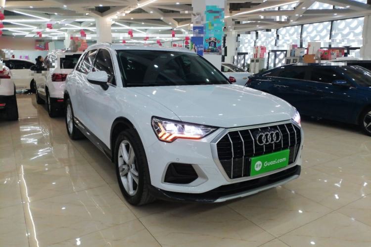 Used Audi Q3 2021 35 TFSI Fashionable and Elegant Model
