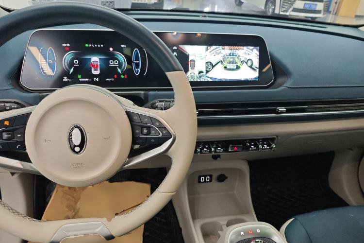 Used ORA Good Cat 2021 400km Standard Range Venus Edition Lithium Iron Phosphate Steering Wheel