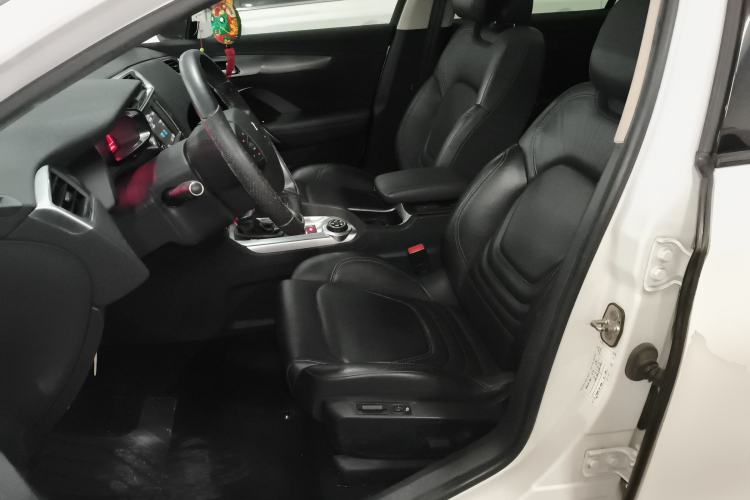 Used DS 6 2016 1.6T Luxury Edition THP160