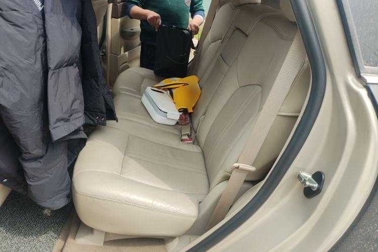 Used Cadillac SRX 2011 3.0L Luxury Model