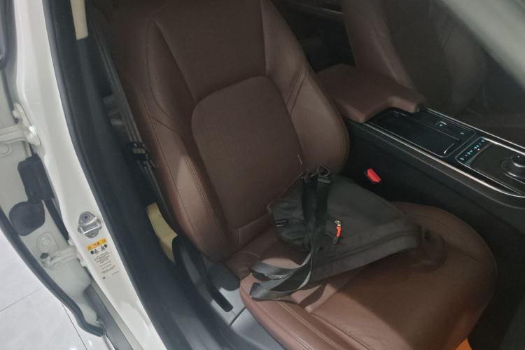 Used Jaguar XFL 2018 XFL 2.0T 250 PS Premium Edition
