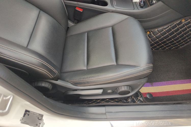 Used Mercedes-Benz GLA 2015 GLA 220 4MATIC Fashion Model